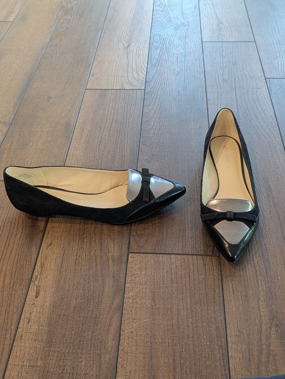 Nine West Black Pointed Toe Ballet Flats with Metallic Accent